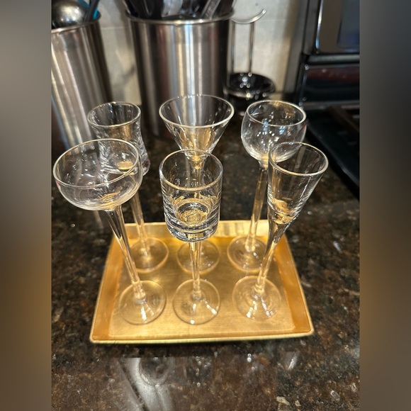 Set of 6 Sherry Dessert Wine Glasses w/ Gold Tray - Picture 2 of 3